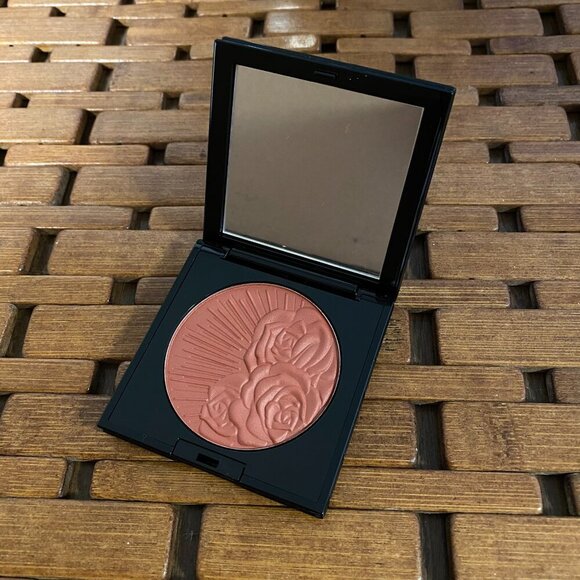 PatMcGrath Skin Fetish: Divine Blush in Paradise Venus, Full size 9.7g/0.34oz - Picture 1 of 7
